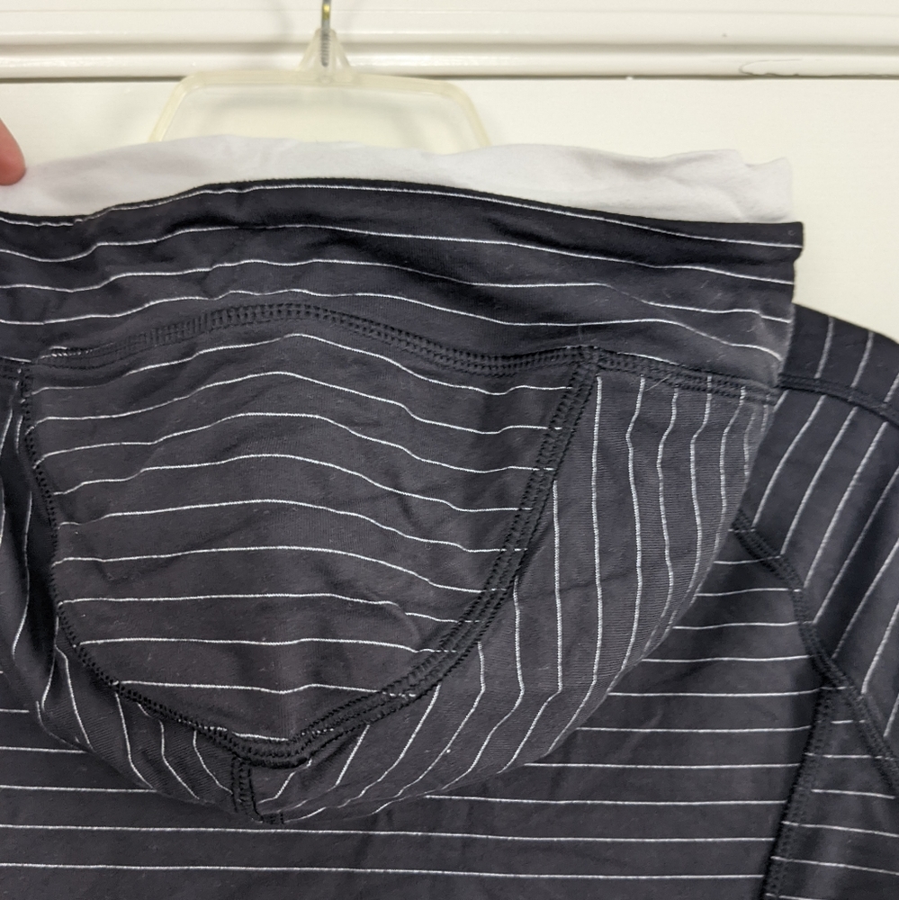 Lululemon Rulu pullover - Picture 12 of 12